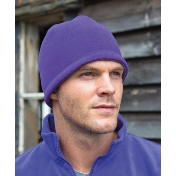 Reversible fleece skull hat