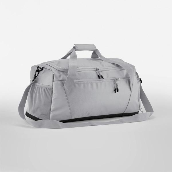 Multi-sport locker holdall